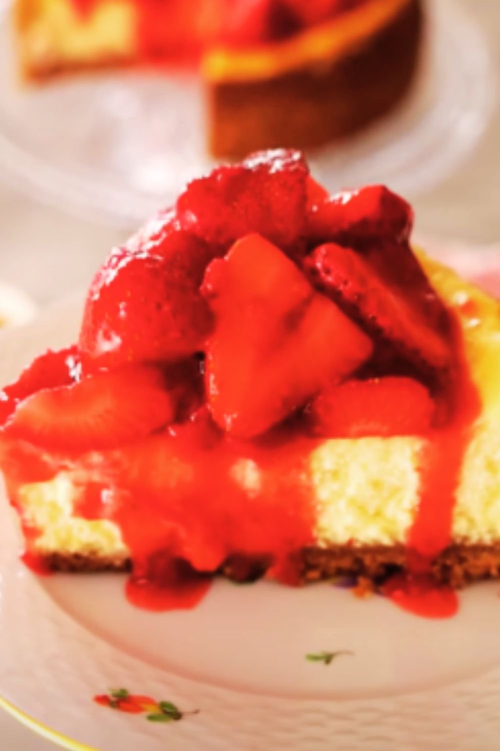 Perfect Strawberry Cheesecake: A Creamy Dream Come True